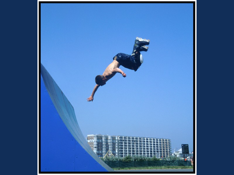 acrobatic skater alt